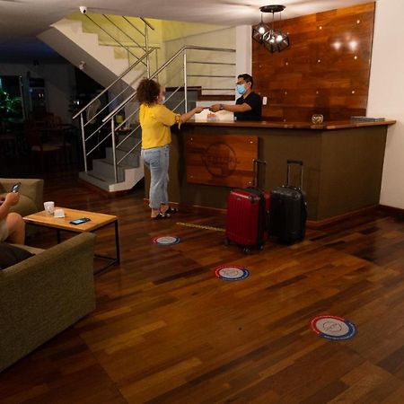 Central Bed & Breakfast Iquitos Exterior foto