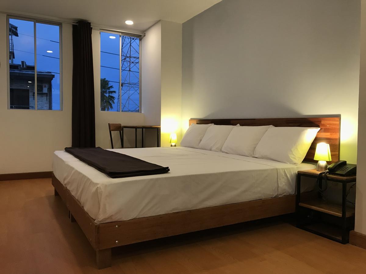 Central Bed & Breakfast Iquitos Exterior foto