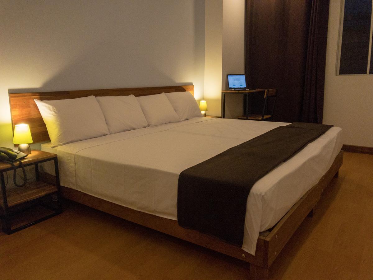 Central Bed & Breakfast Iquitos Exterior foto